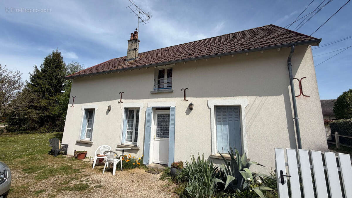 Maison à VILLEFRANCHE-SUR-CHER