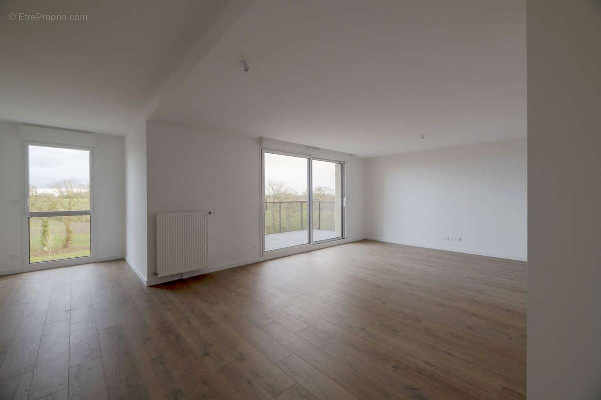 Appartement à VERN-SUR-SEICHE