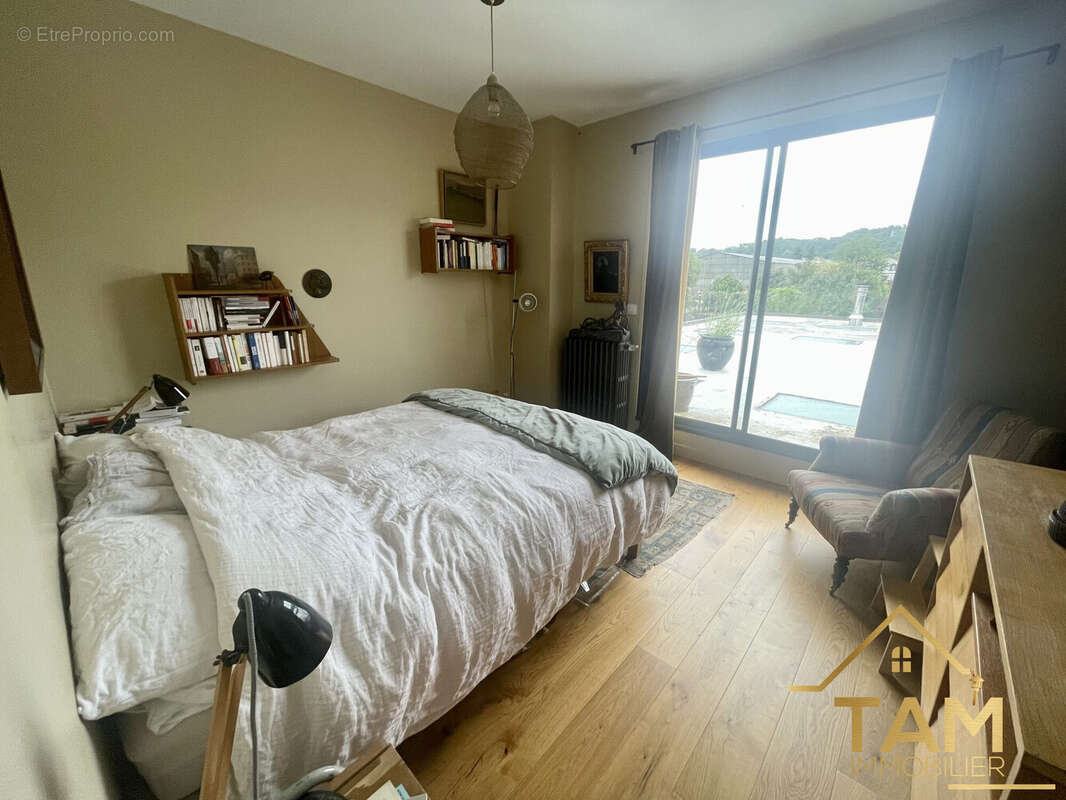 Maison à RUEIL-MALMAISON