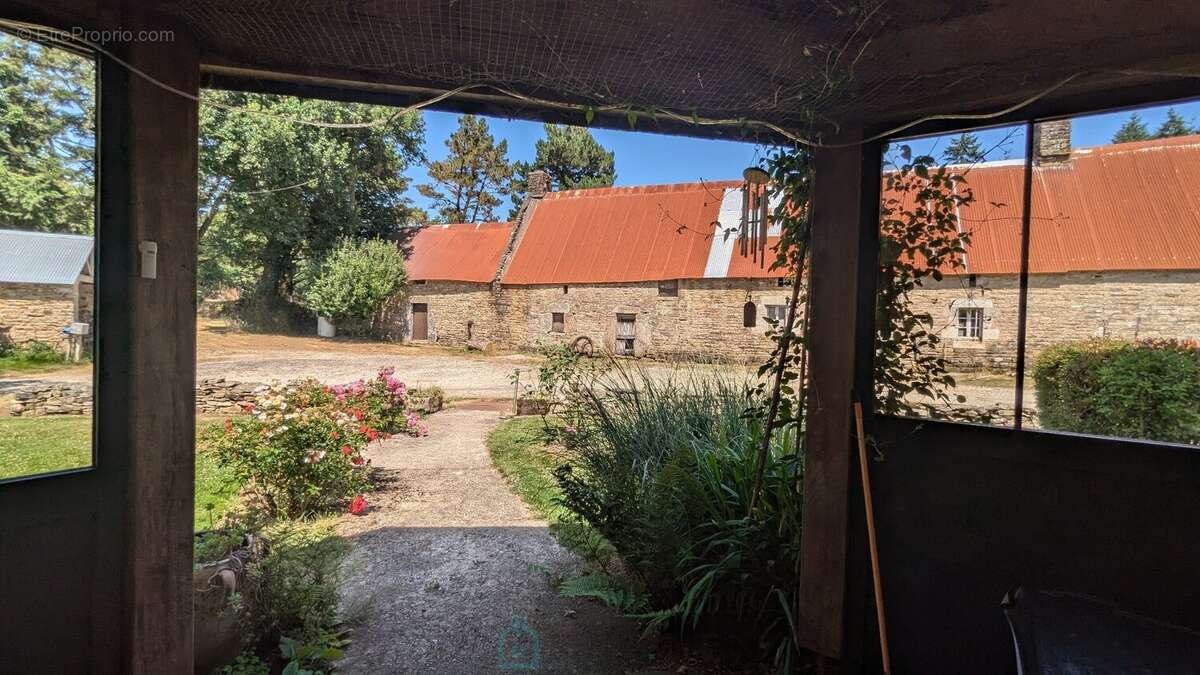 Maison à CAMORS