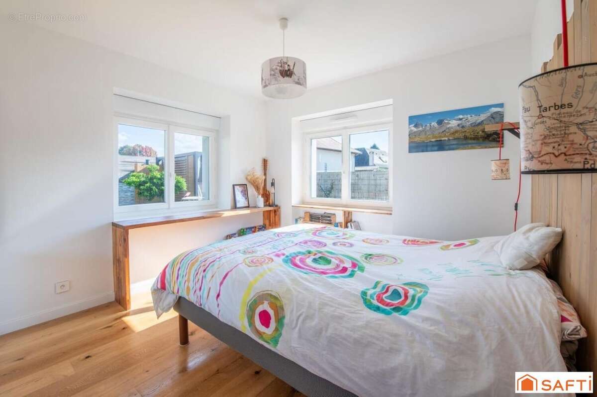 Appartement 78 m² à Lons  - photo 8