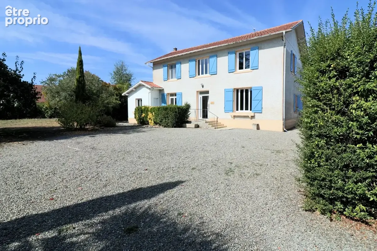 Maison 257m², 5 chambres, 3249m² de terrain, grande dépendance - photo 25