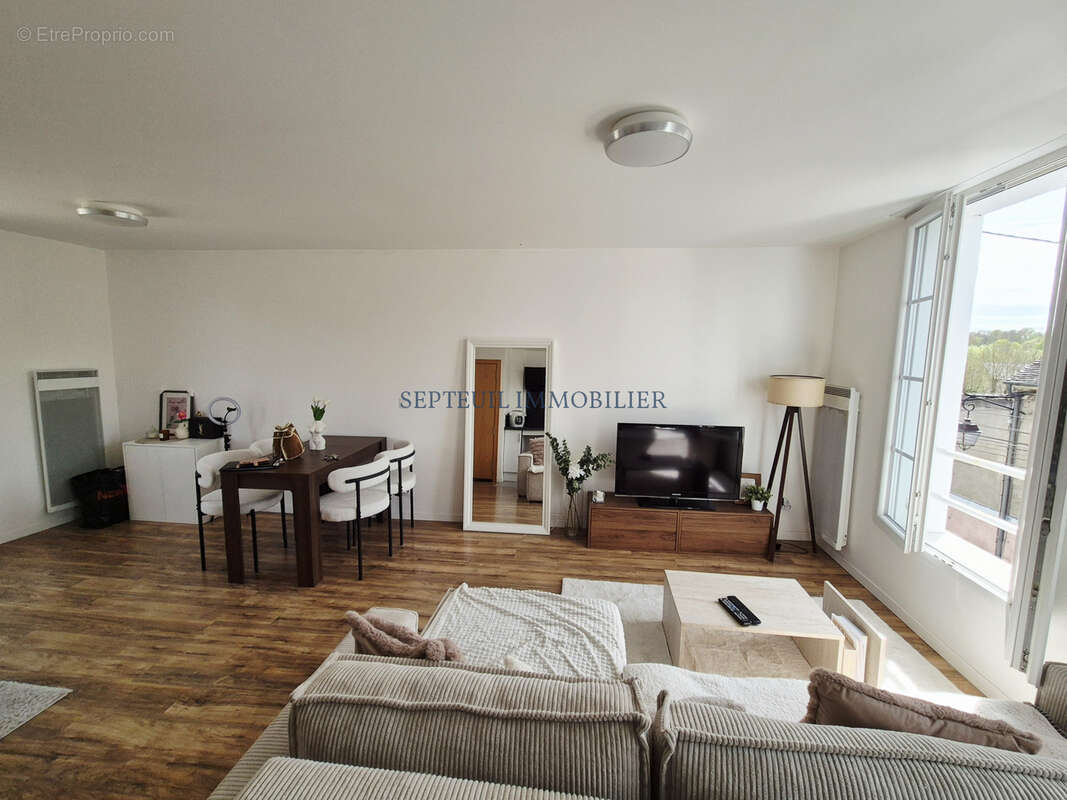 Appartement à SEPTEUIL