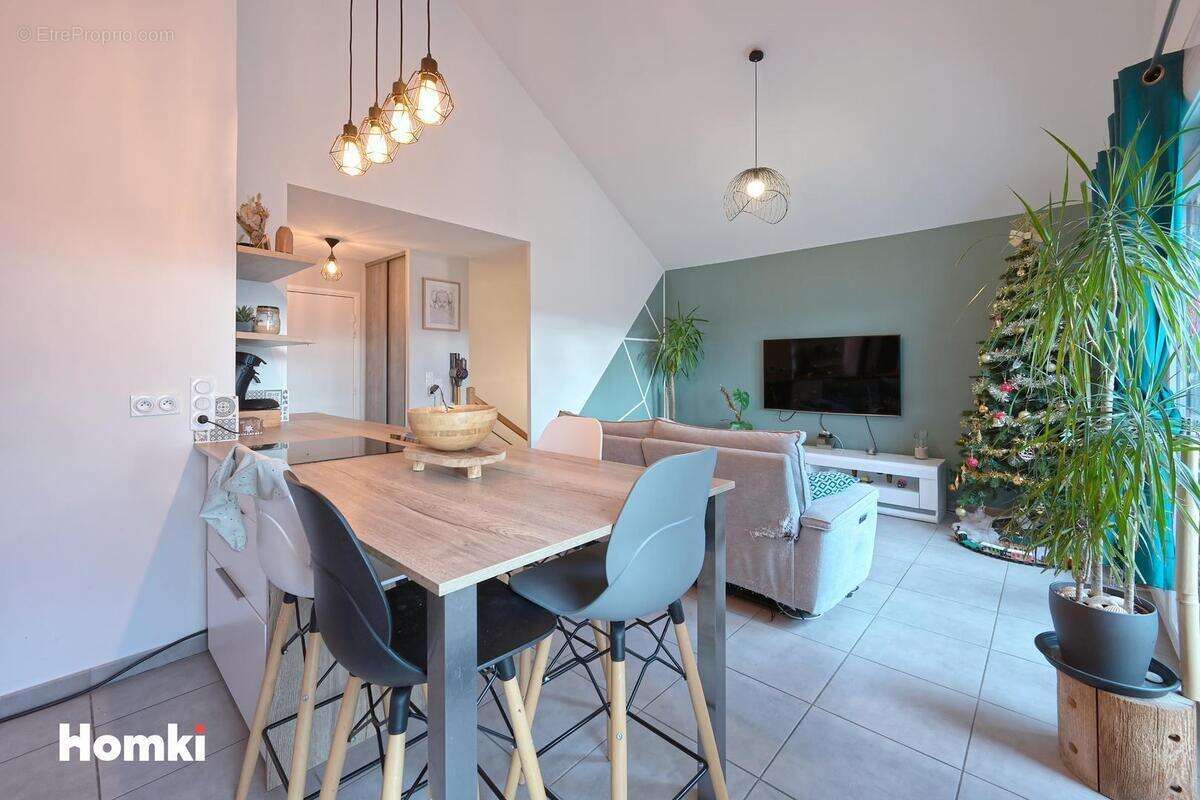 Appartement à SAINT-PRIEST