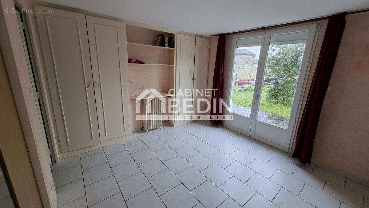 Maison à CUBZAC-LES-PONTS