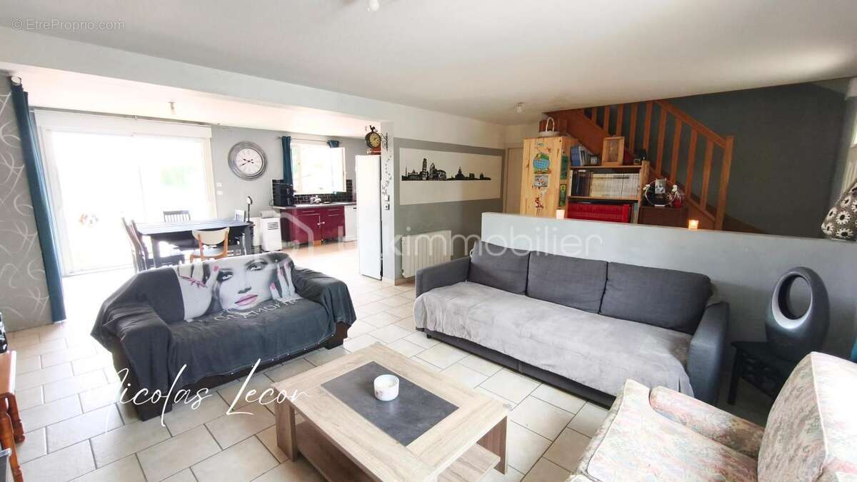 À la recherche d'une maison capable de s'adapter à tous vos projets ? Cette propriété pourrait bien être celle que vous attendie - photo 4