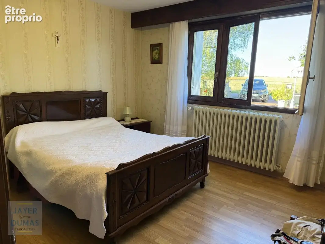BEY - Maison traditionnelle d'environ 200 m2 avec belle dépendace  - - photo 11