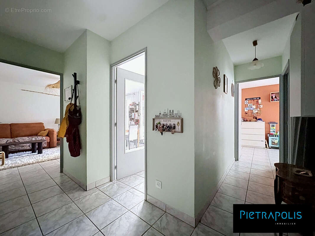 Appartement à LYON-8E