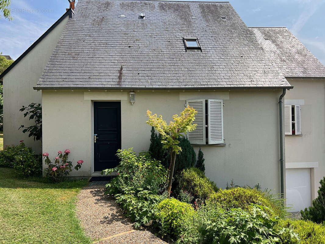 Maison à VERNOU-SUR-BRENNE