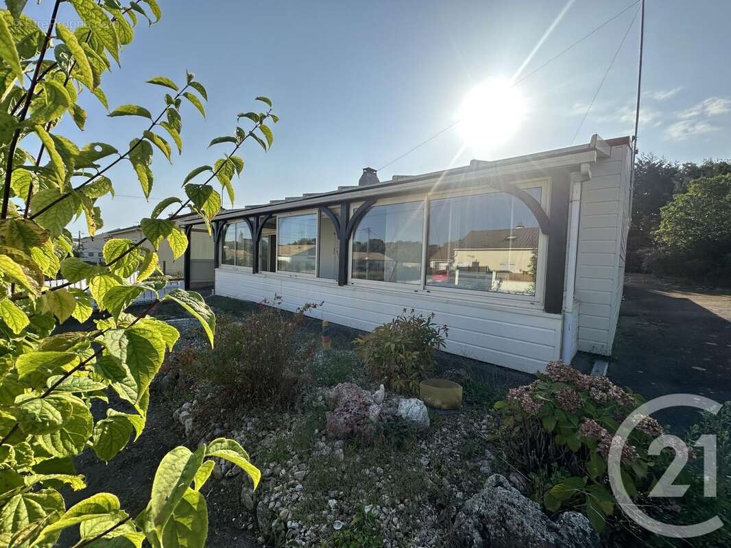 Maison à SAINT-MICHEL-CHEF-CHEF