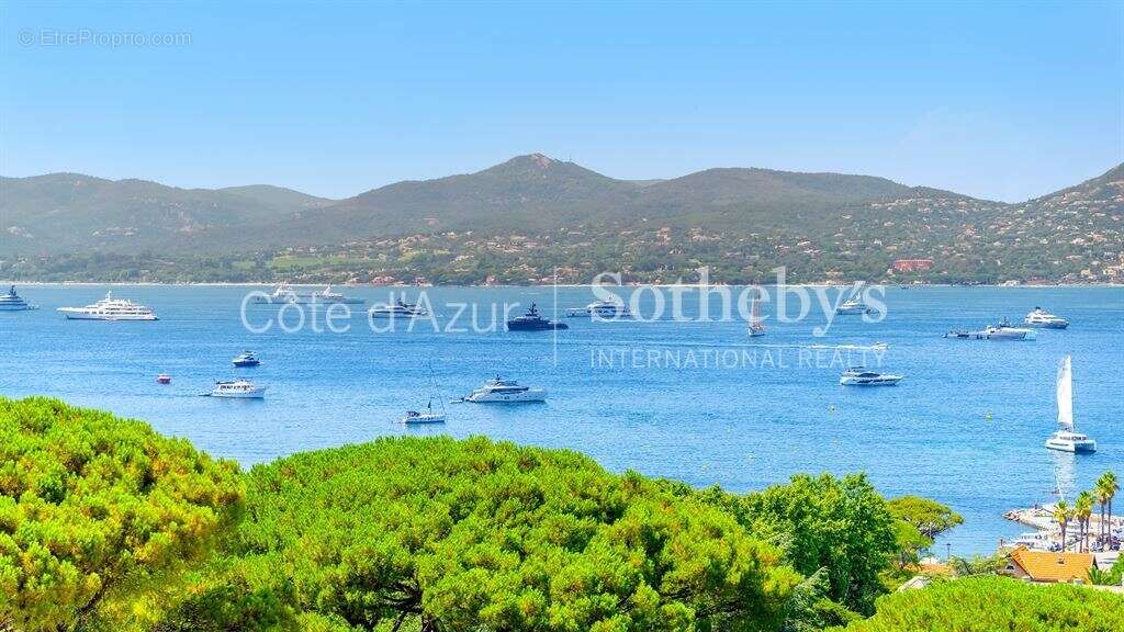 Appartement à SAINT-TROPEZ