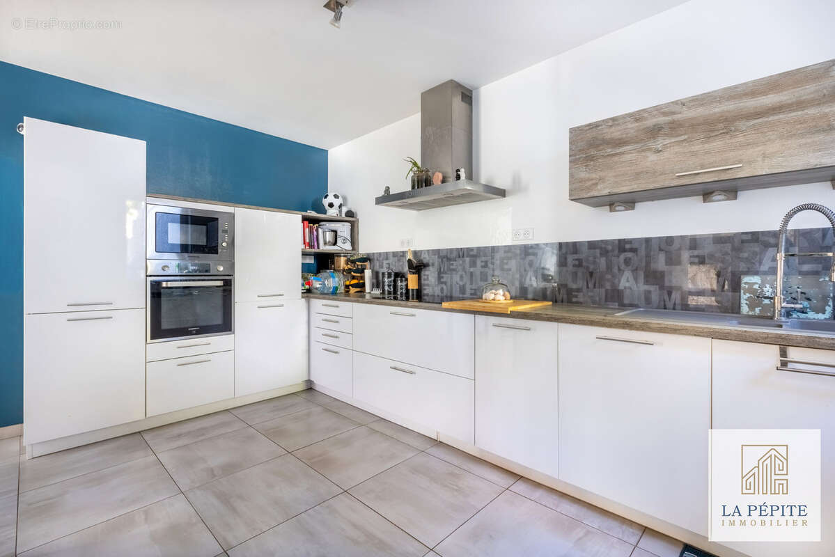 Maison à BRUILLE-SAINT-AMAND