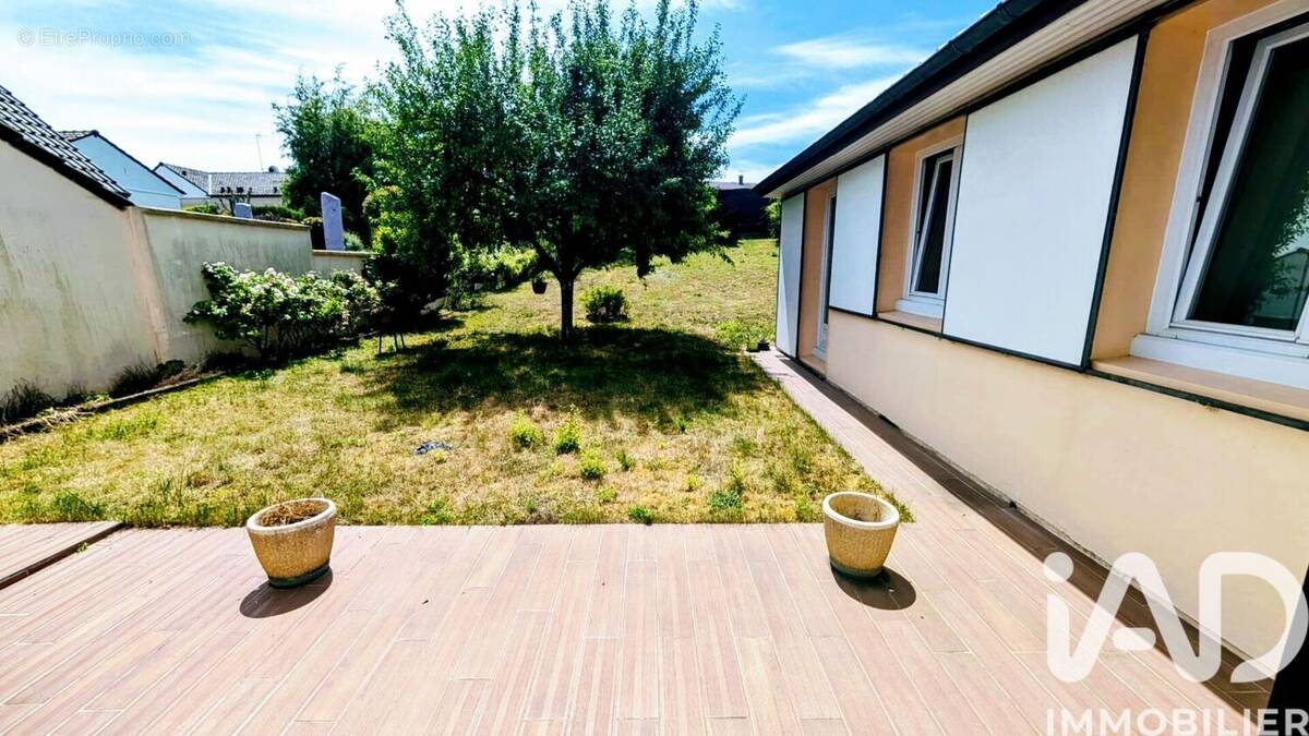 Photo 1 - Maison à CORMONTREUIL