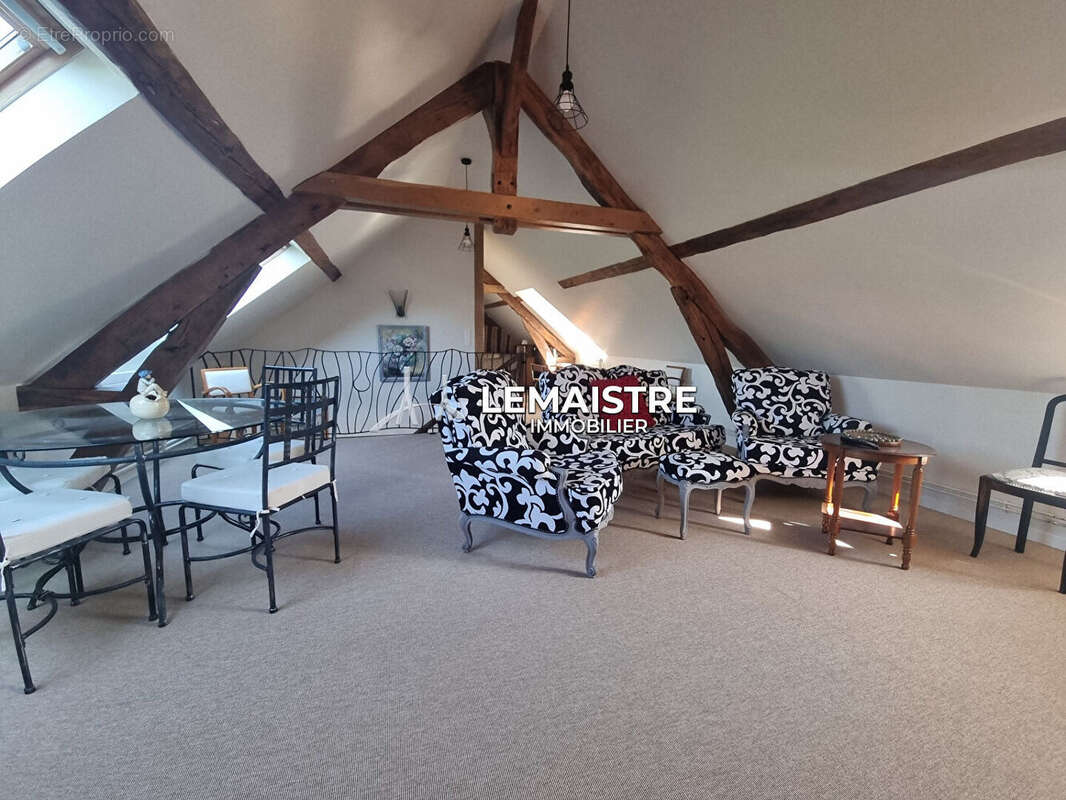 Maison à SAINT-ROMAIN-DE-COLBOSC