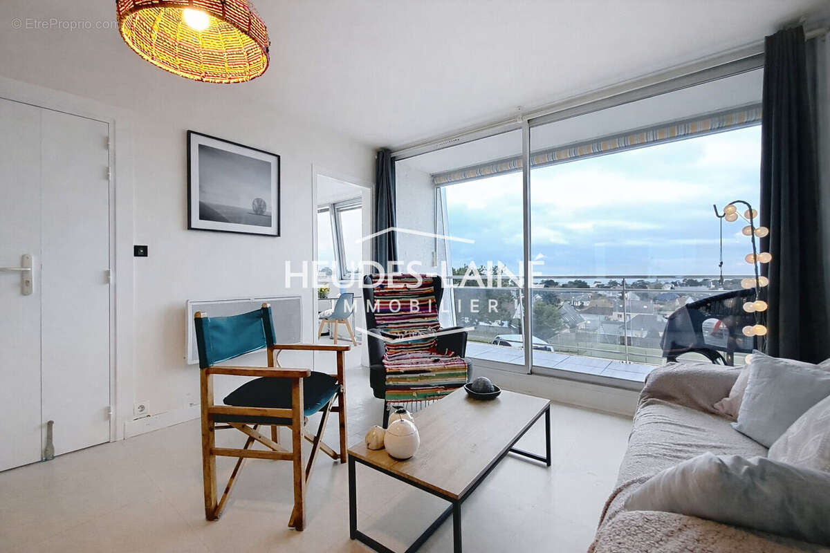 Appartement à JULLOUVILLE