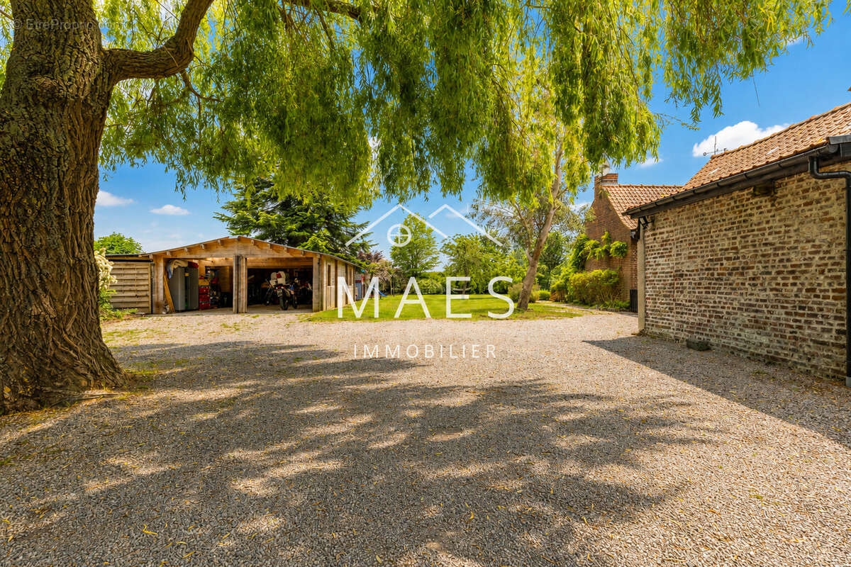Maison à WAMBRECHIES