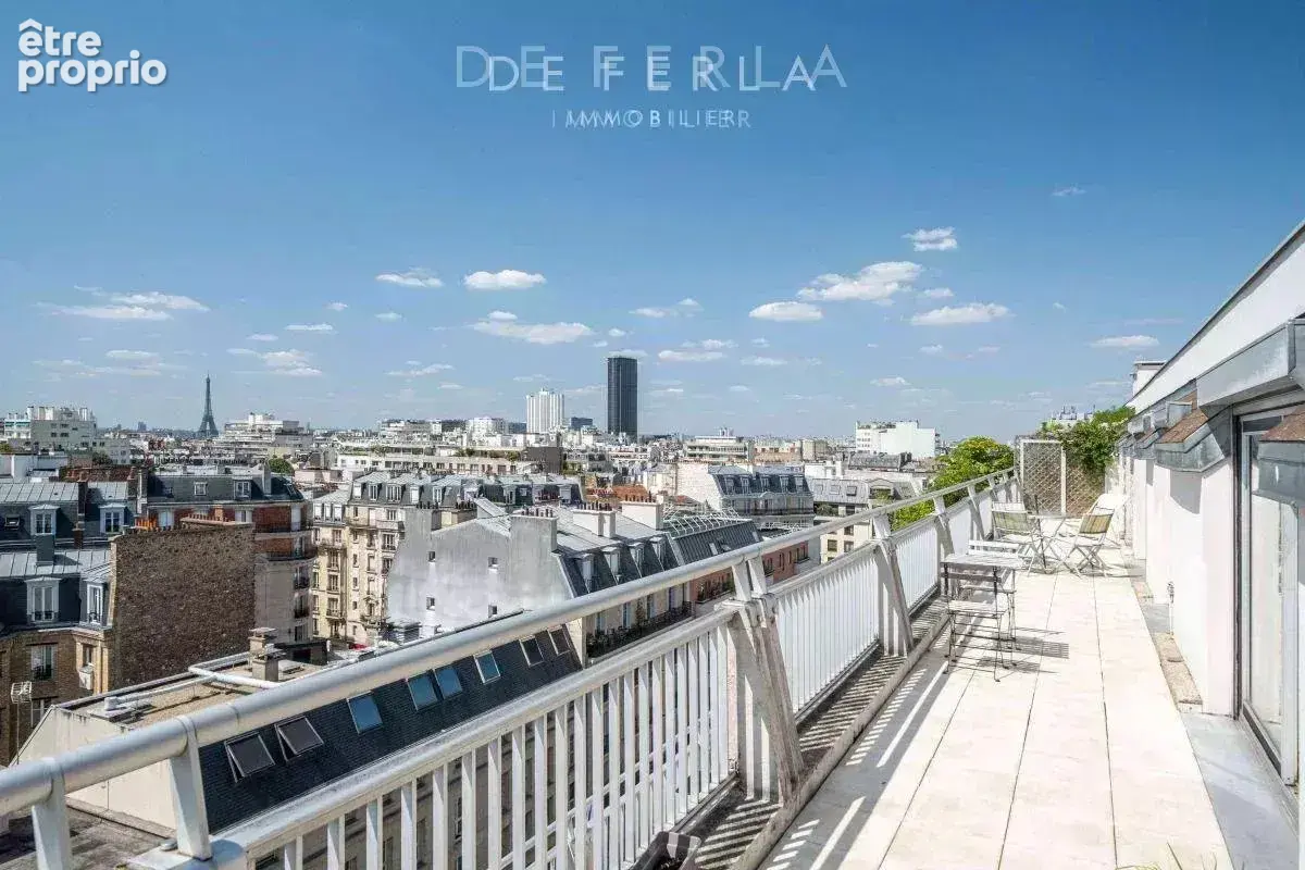 Appartement à PARIS-14E