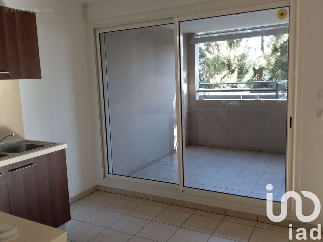 Photo 2 - Appartement à SAINT-DENIS