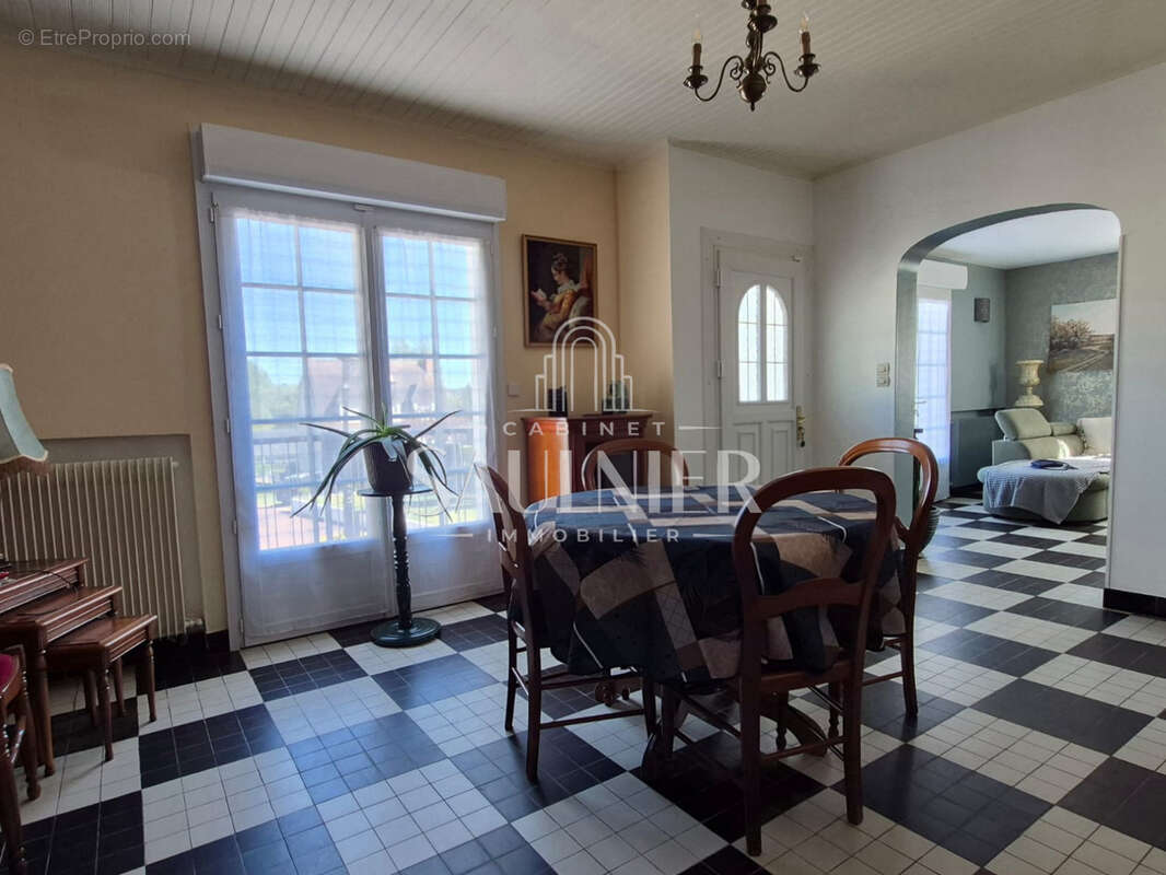 Maison à SAINT-GEORGES-SUR-CHER