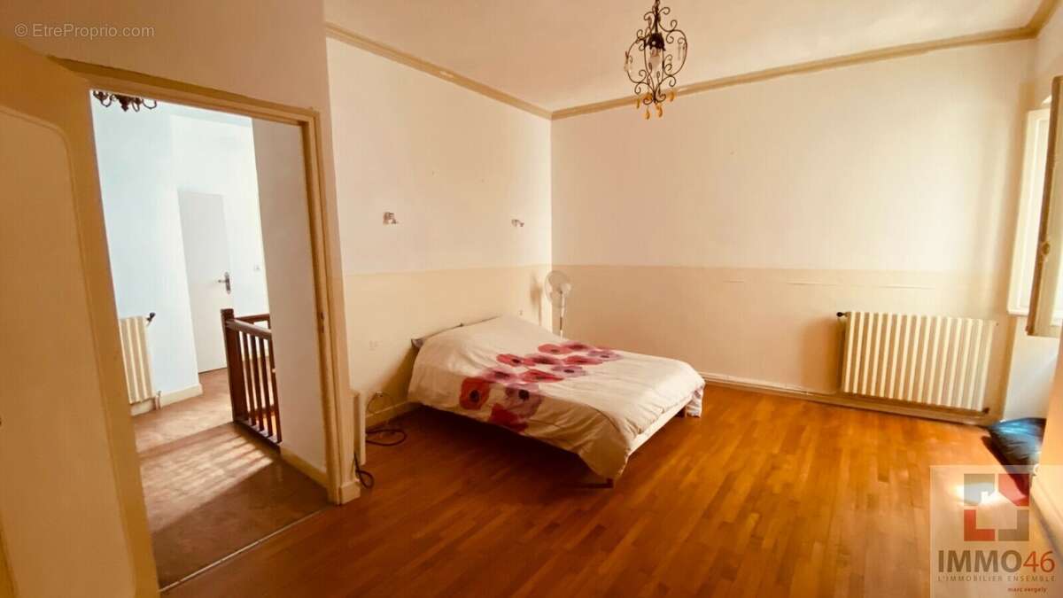 Maison 315 m² à Souillac  - photo 9