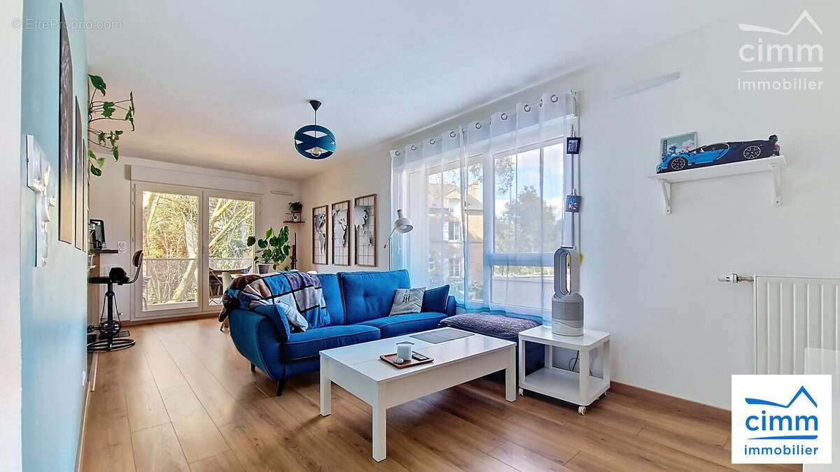 Appartement à NOYAL-CHATILLON-SUR-SEICHE