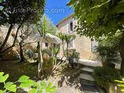 Maison à CABRIERES-D'AIGUES