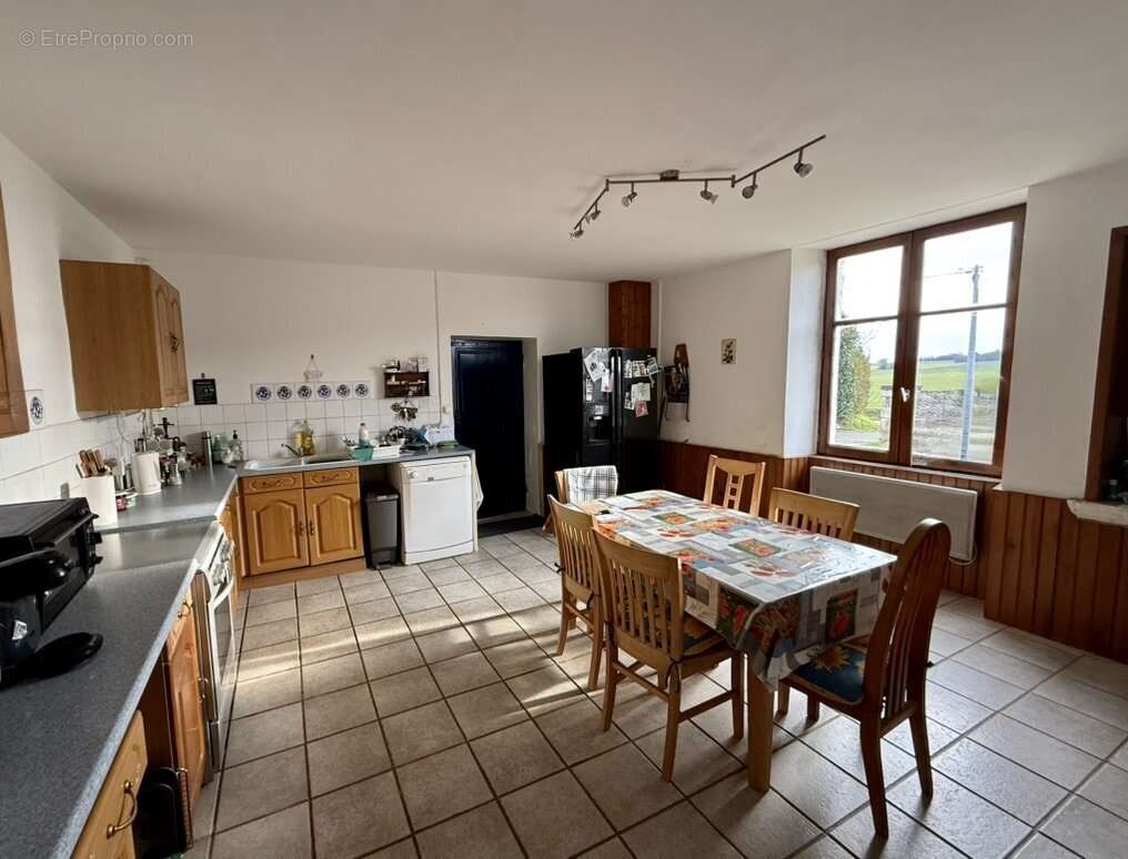 Maison à PIOUSSAY