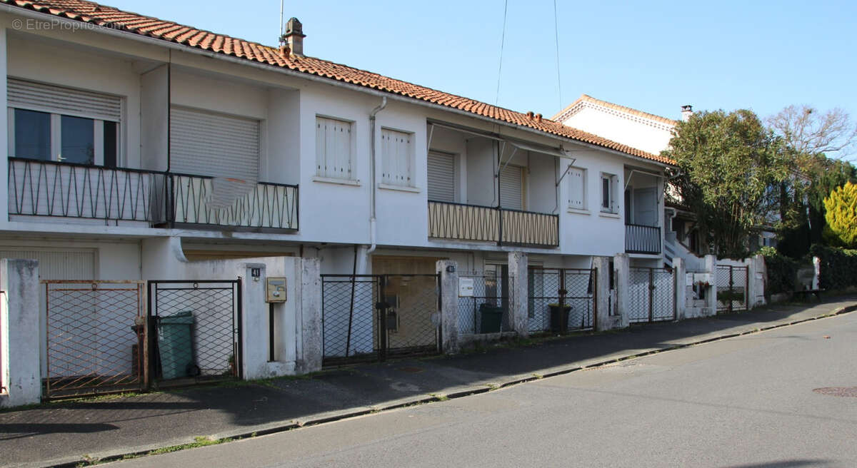 Maison à SAINT-GEORGES-DE-DIDONNE