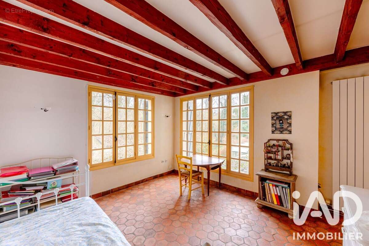 Photo 8 - Maison à VALMONDOIS