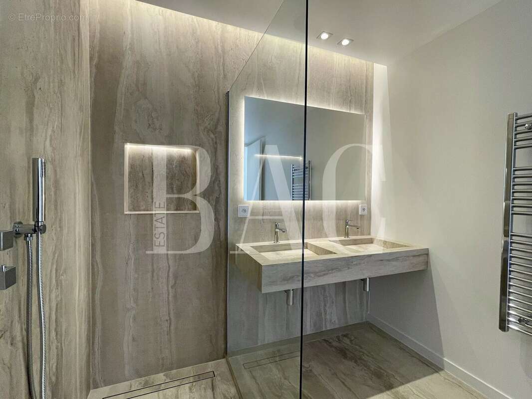 Maison à ROQUEBRUNE-CAP-MARTIN