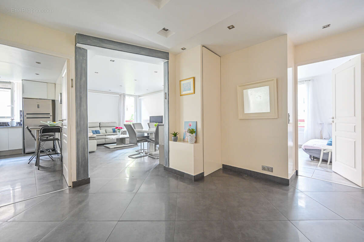 Appartement 80 m² à Creteil  - photo 2
