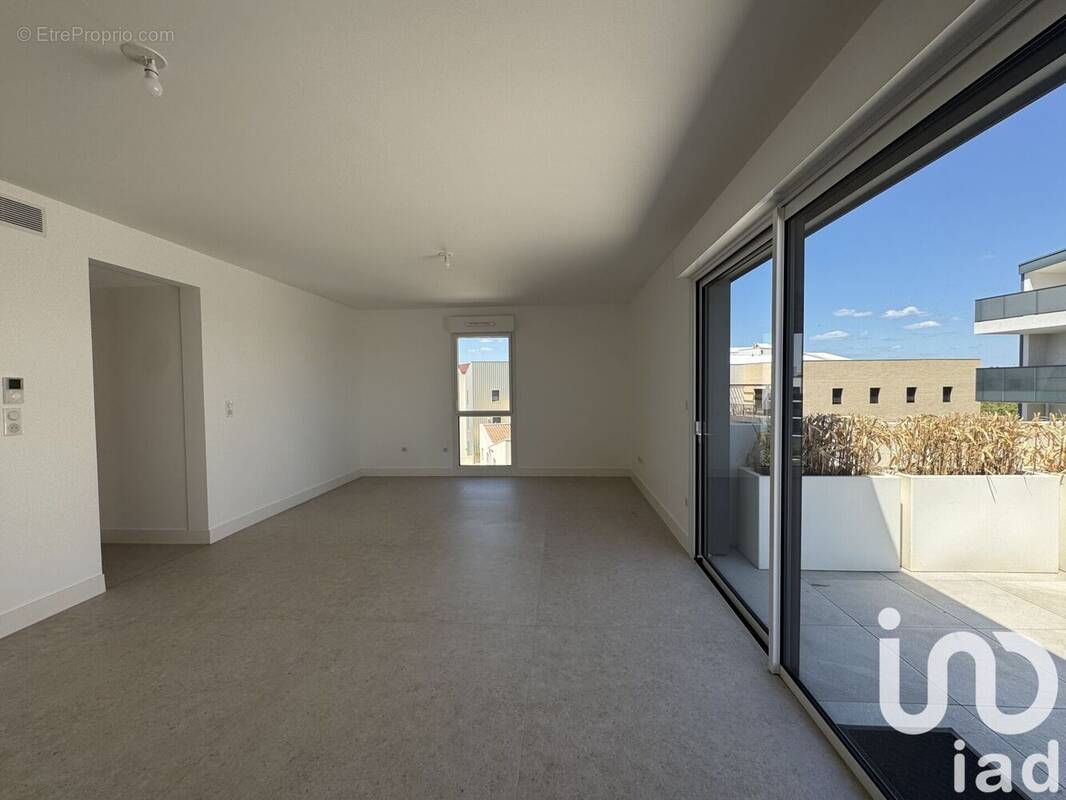 Photo 1 - Appartement à SAINT-JEAN-DE-VEDAS