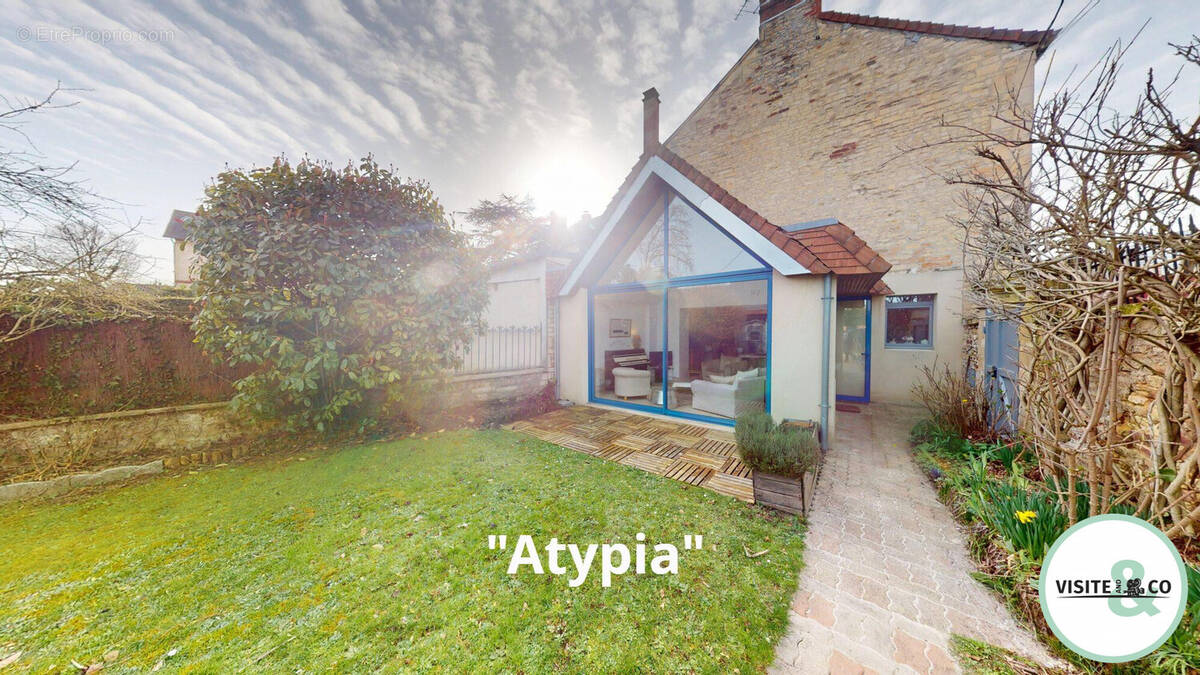 Maison à SAINT-MARTIN-DE-FONTENAY