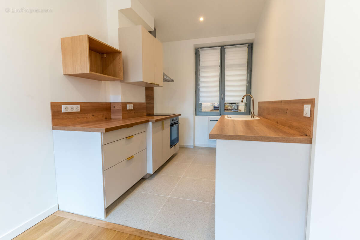 Appartement à LYON-4E