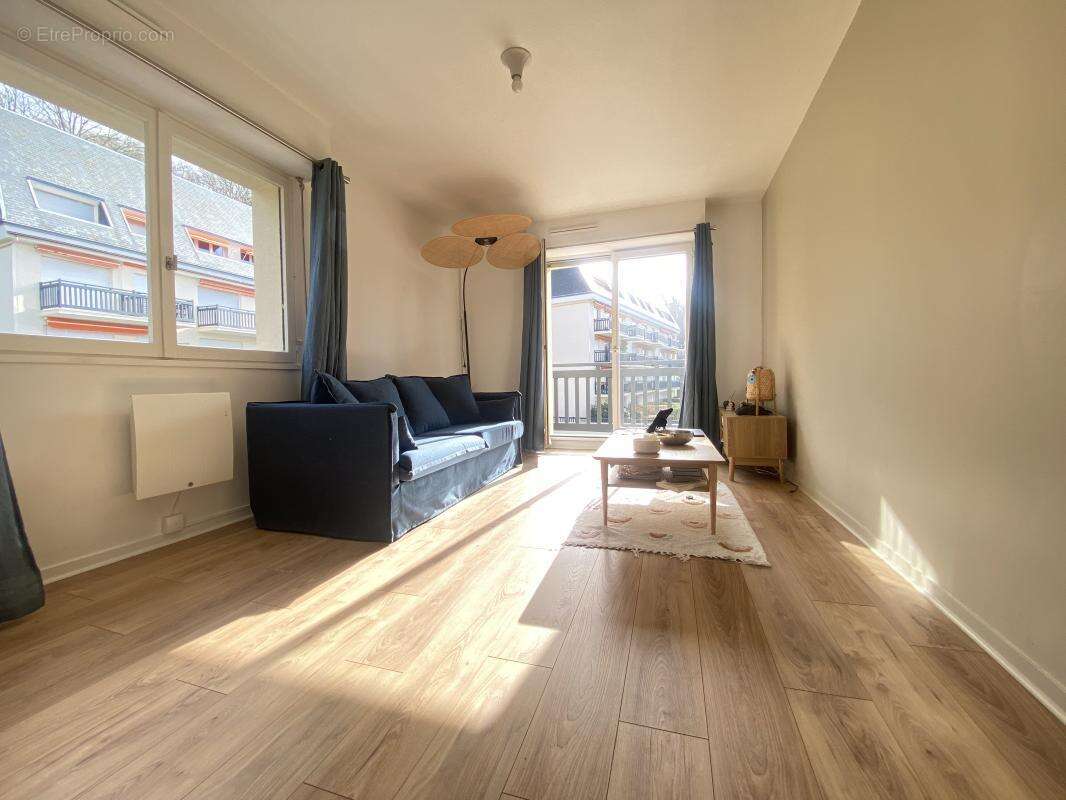 Appartement à TROUVILLE-SUR-MER