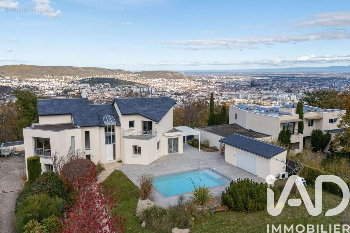 Photo 3 - Maison à ROYAT