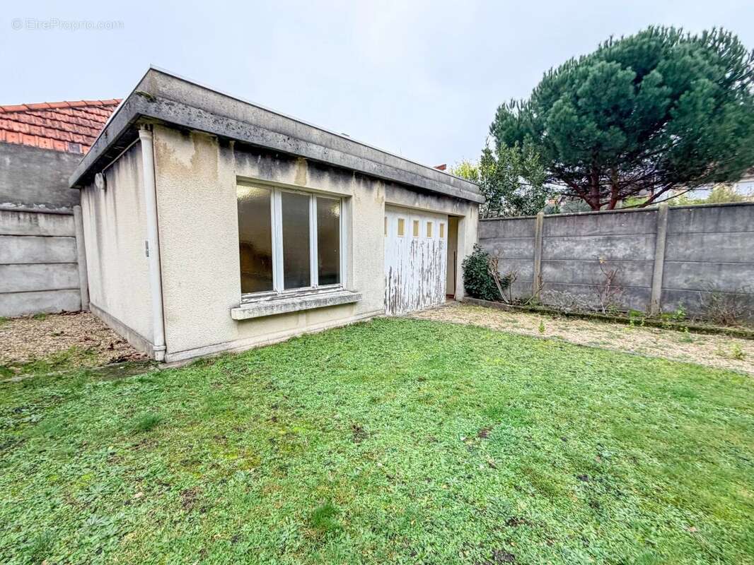 Maison à VILLEMOMBLE