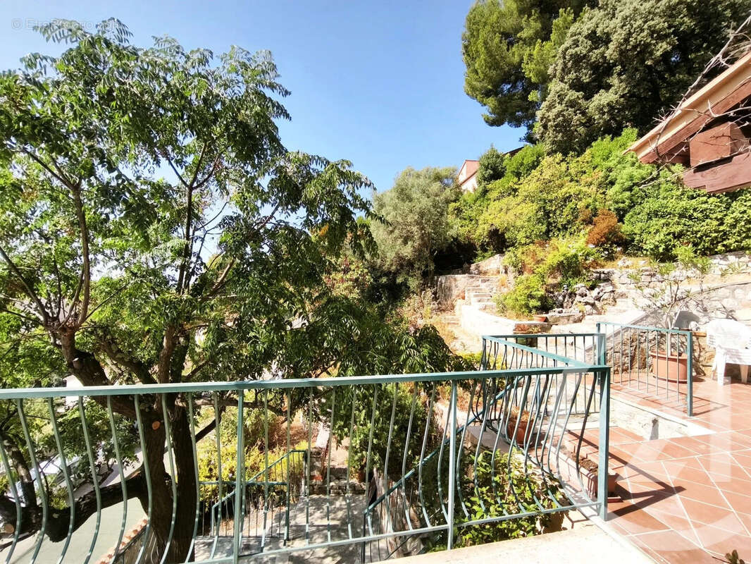 Maison 152 m² à La Garde  - photo 16