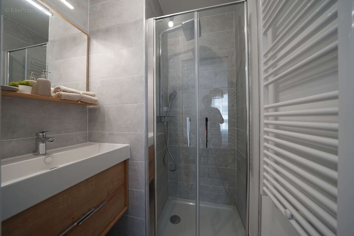 Appartement à MEYLAN