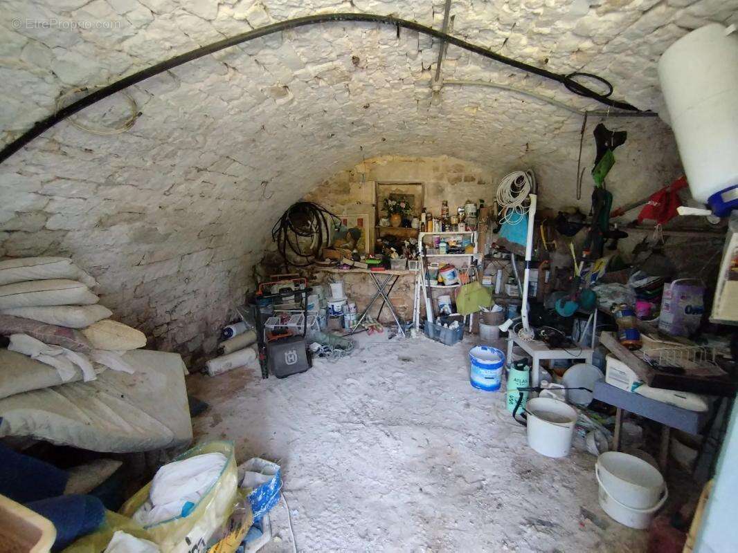 Maison à CASTELNAU-MONTRATIER