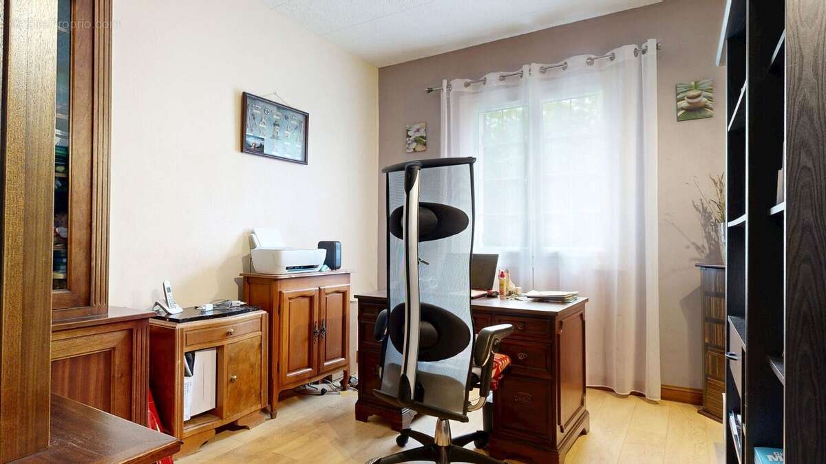Grandemaisonde4chambresavecsoussolcomplet052020261 - Maison à ROUFFIGNAC-SAINT-CERNIN-DE-REILHAC
