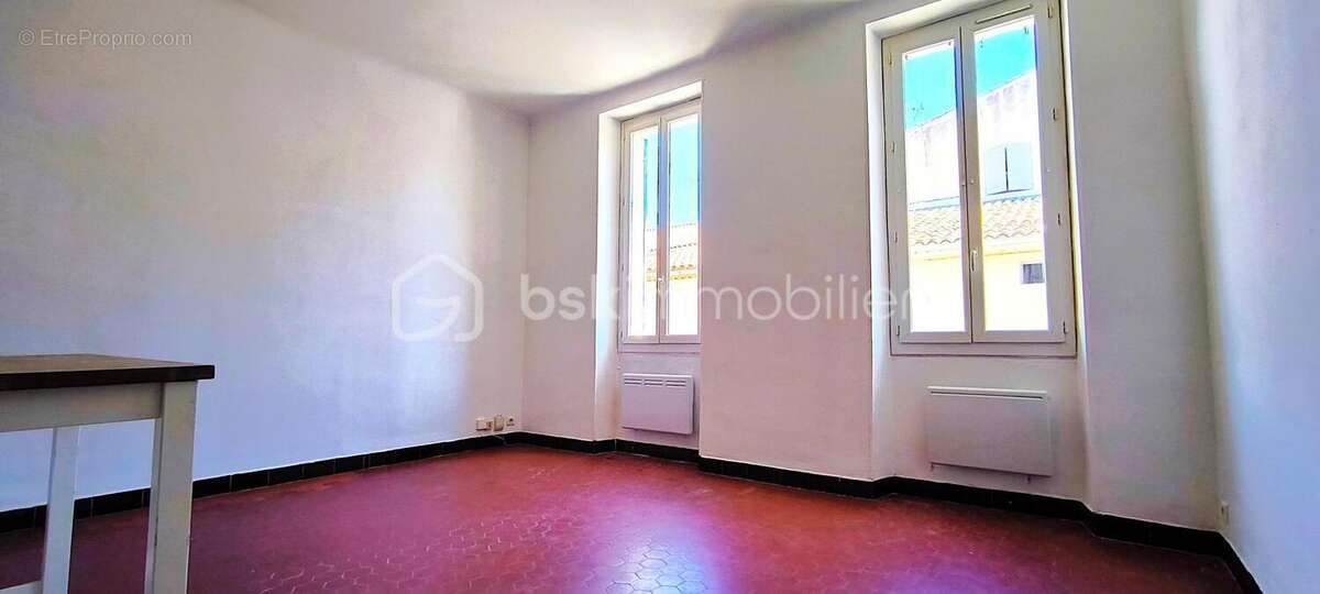 Appartement à CHARLEVAL