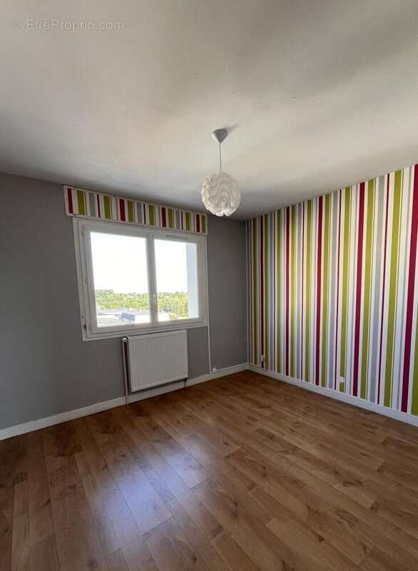 Appartement 128 m² à Lannemezan  - photo 9