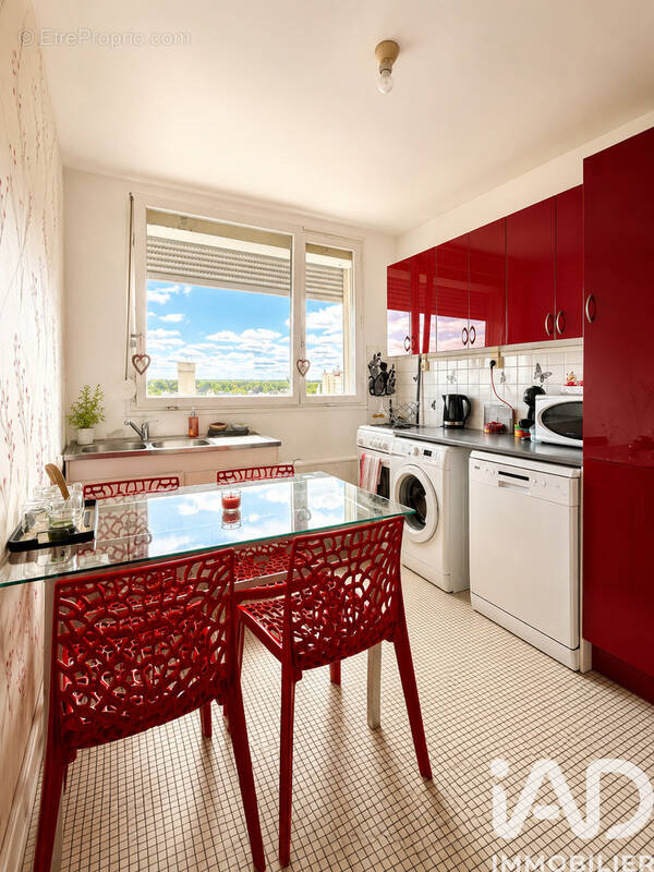 Photo 1 - Appartement à SAINT-ETIENNE-DU-ROUVRAY