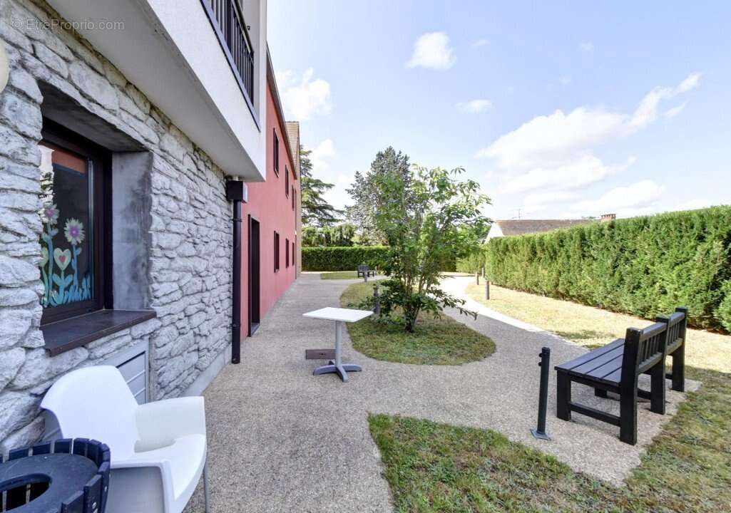 Appartement à SAINT-DENIS-DE-L&#039;HOTEL