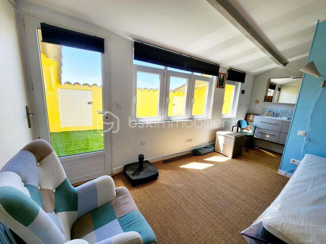 Appartement à CADENET