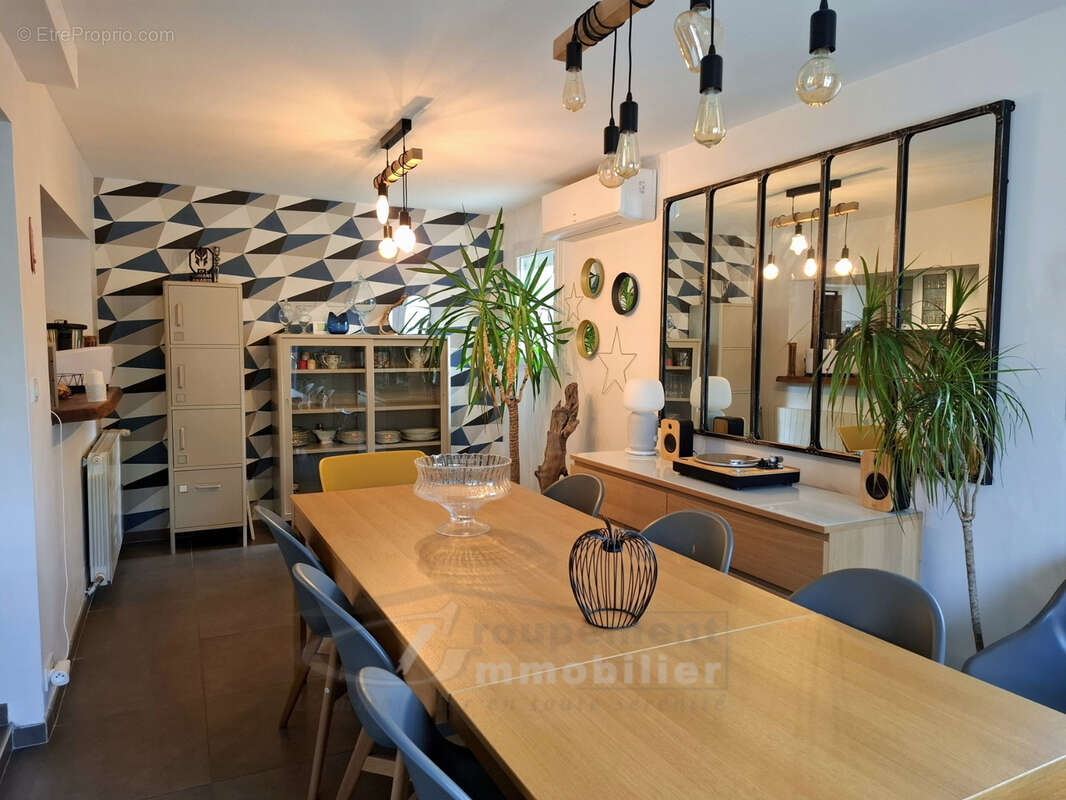 Maison à ROMANS-SUR-ISERE