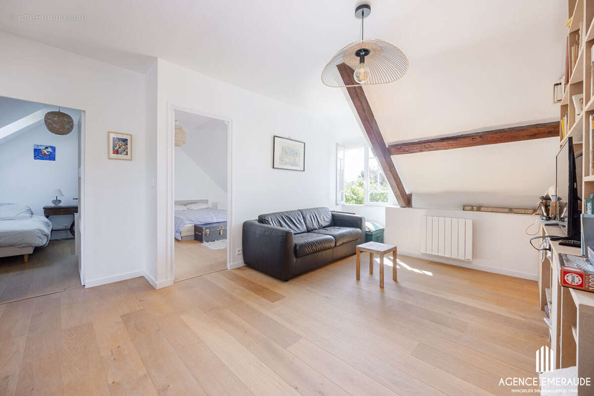 Maison à LA RICHARDAIS