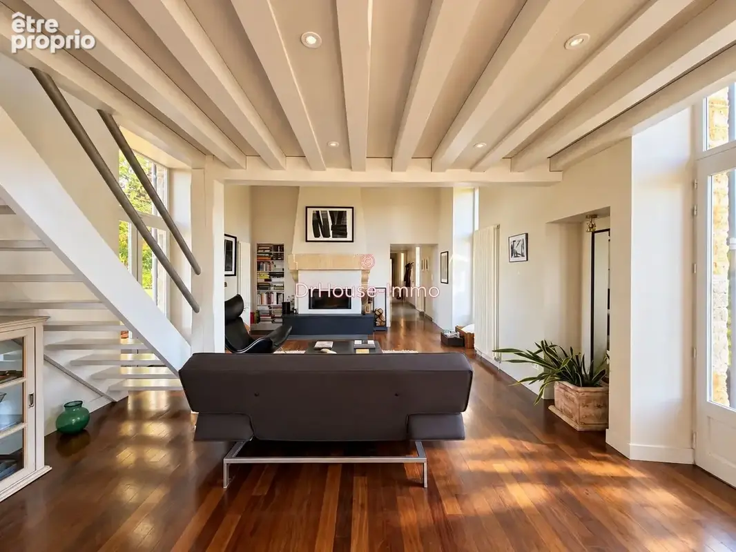 Maison 10 pièces 304 m² à vendre à La Reole (33190) - photo 4