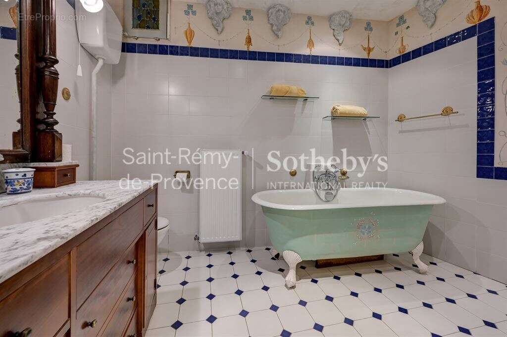 Maison à SAINT-REMY-DE-PROVENCE
